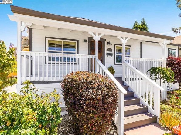 4238 1st St, Pleasanton, CA 94566