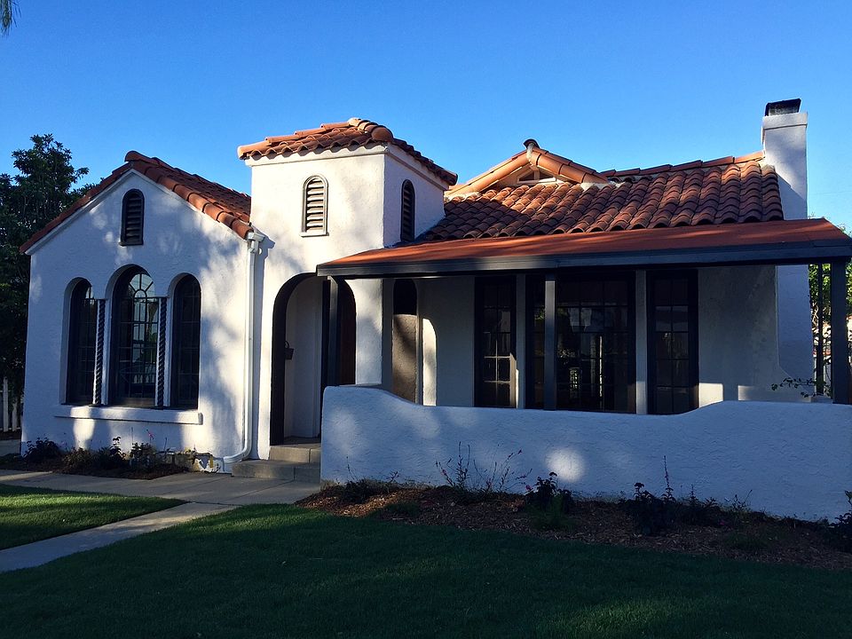 1st image of 825 N Kilkea Dr