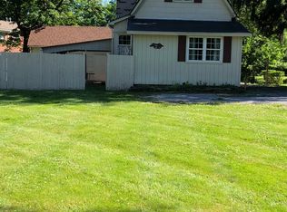 188 Oakwood Ave, East Aurora, NY 14052