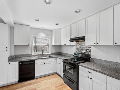 3913 Presidio St, Sacramento, CA, 95838