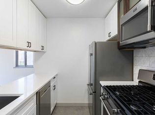 1040 River Rd #11P, New York, NY 10044