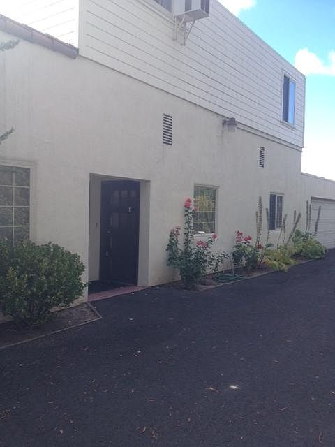 1st image of 525 W Napa St
