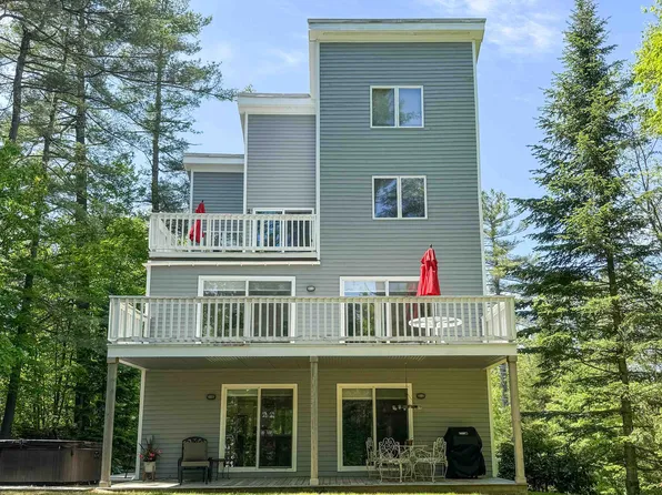 1226 Route 11, Sunapee, NH 03782