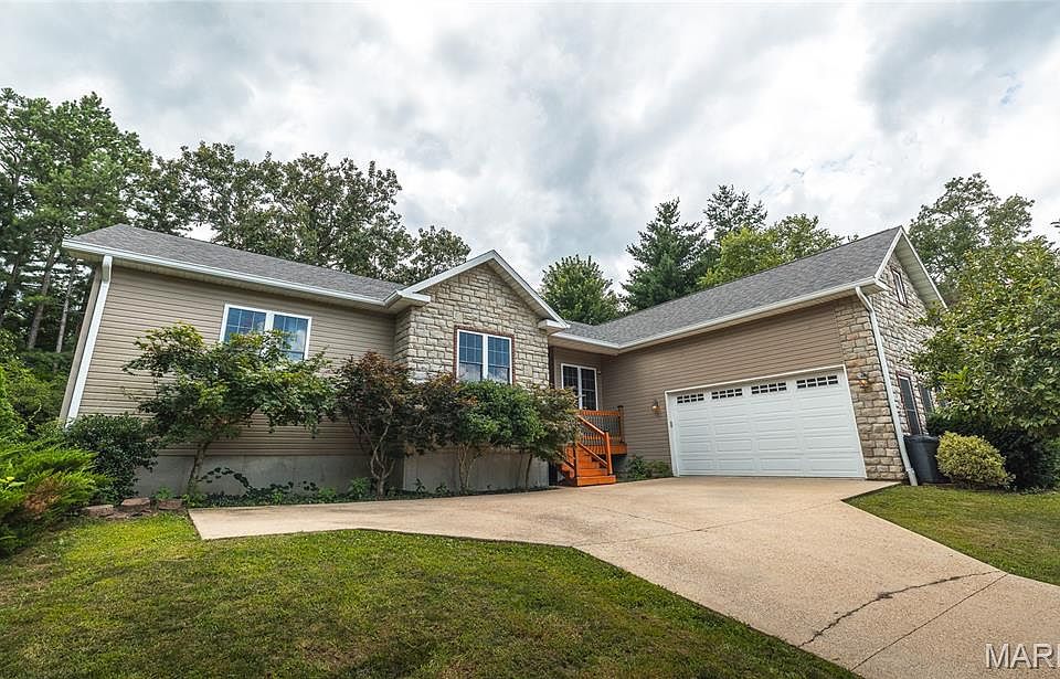1st image of 10470 Pine Needle Cir