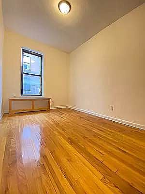 5th image of 438 E 89th St APT 4C