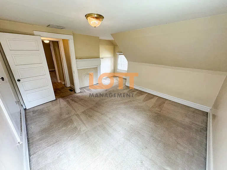 105 Arrington Ave — Photo 18