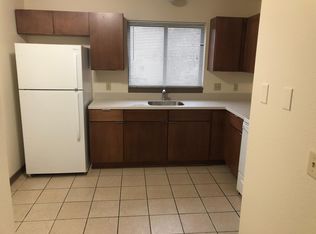 915 Houseman Ave NE, Grand Rapids, MI 49503