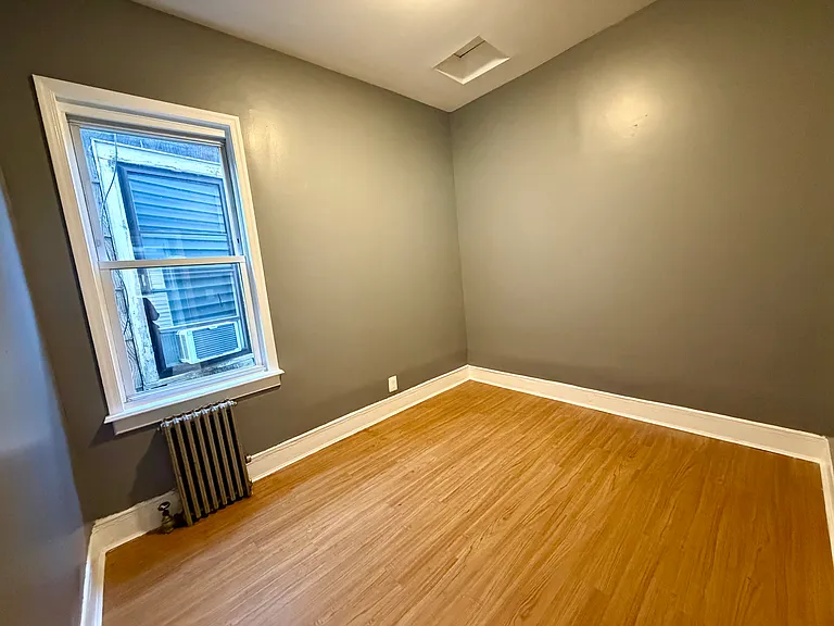 105 Wegman Pkwy #2 — Photo 11