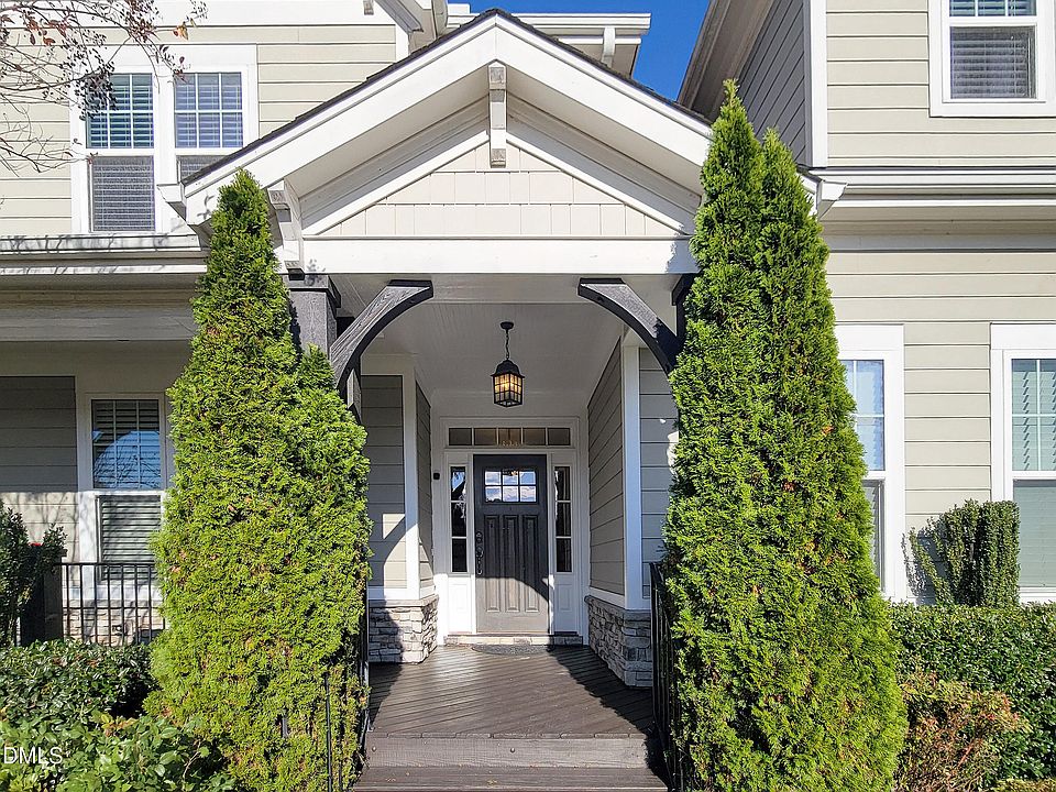 1st image of 3320 Heathrowe Grove Ct