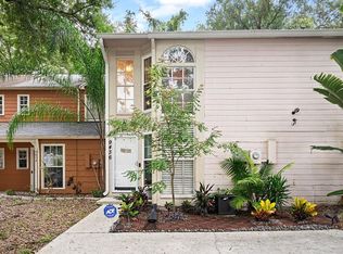 9436 Forest Hills Cir, Tampa, FL 33612