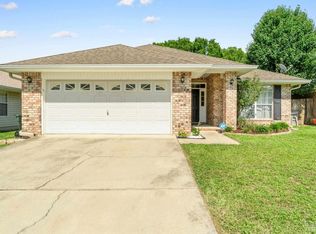 10486 Millbrook Dr, Pensacola, FL 32534