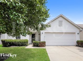 2287 Cedarmill Dr, Franklin, IN 46131