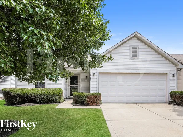 2287 Cedarmill Dr, Franklin, IN 46131
