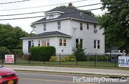 Vinal Siding
						:
						Great appearance