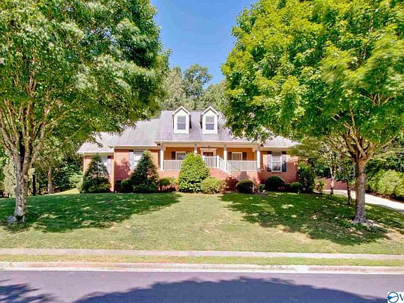 3rd image of 104 Mache Ln SE