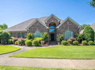803 Colonial Dr, Bryant, AR 72022