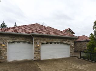 9377 SE Emmert View Ct, Happy Valley, OR 97086