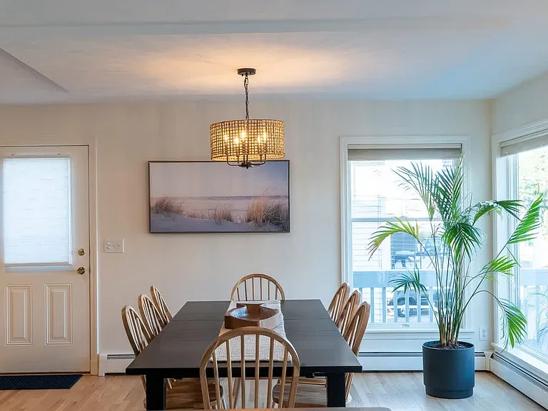 370 Ocean Ave — Photo 31