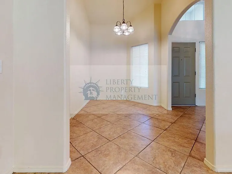 1177 Hartley Dr — Photo 7