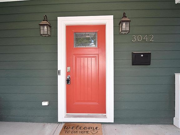 2nd image of 3042 N Park Ave
