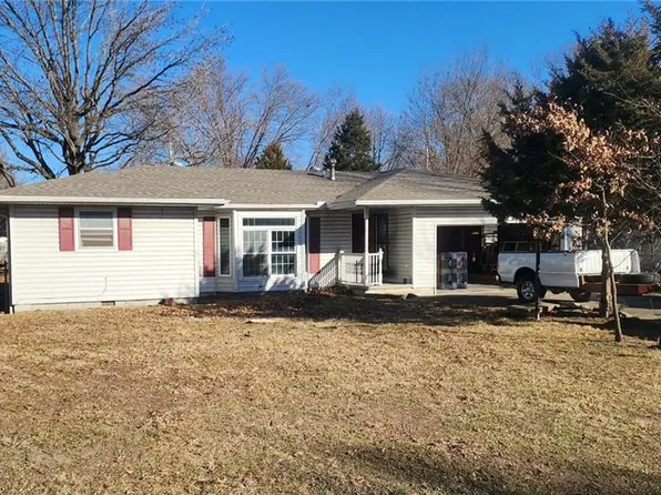 405 E 24th St, Pittsburg, KS 66762