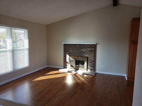 3rd image of 7610 W Moorefield Dr