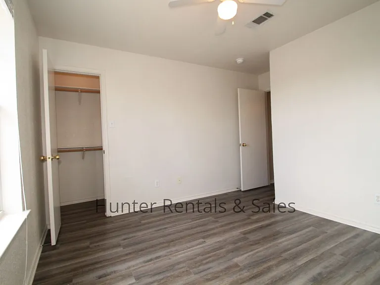 1710B Spring Rose Cir — Photo 10