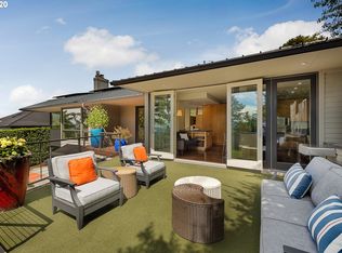 3240 SW Donner Way, Portland, OR 97239