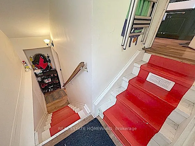 29 Appleton Ave — Photo 37