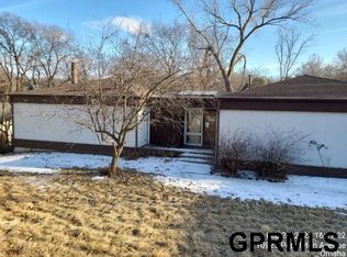 10925 Poppleton Ave, Omaha, NE 68144