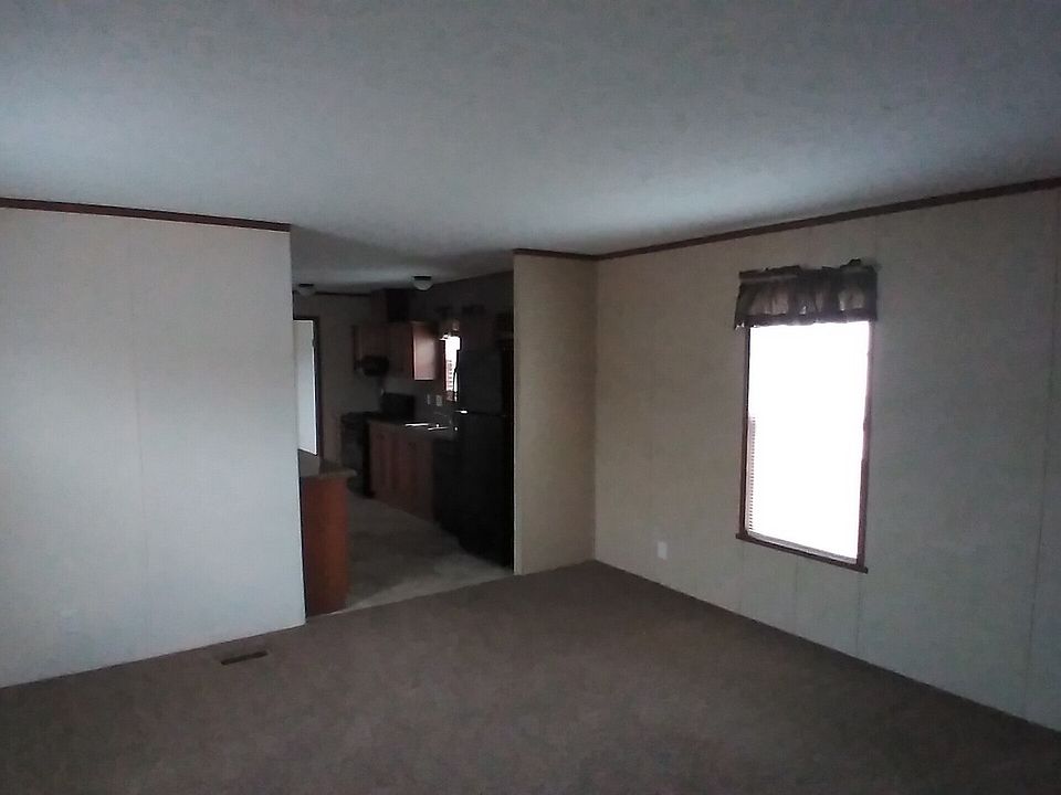 2nd image of 20475 Foster Dr #329