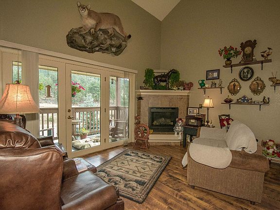 Great Room with Fireplace