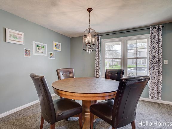 5th image of 527 Shadowood St NW