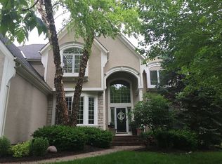 14001 Fontana St, Leawood, KS 66224