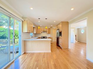 298 Adams St #298, Newton, MA 02458