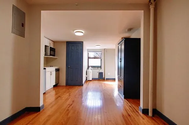 Rented by Highline Residential | media 14