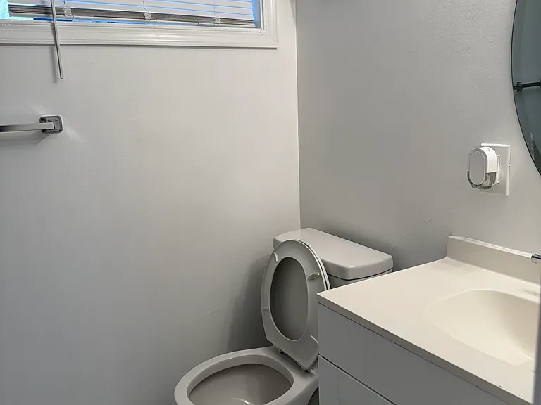 2536 Loyola Southway #C — Photo 1