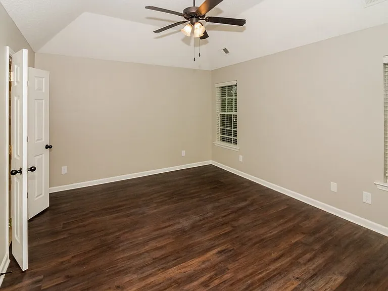 7317 Green Ash Dr — Photo 8