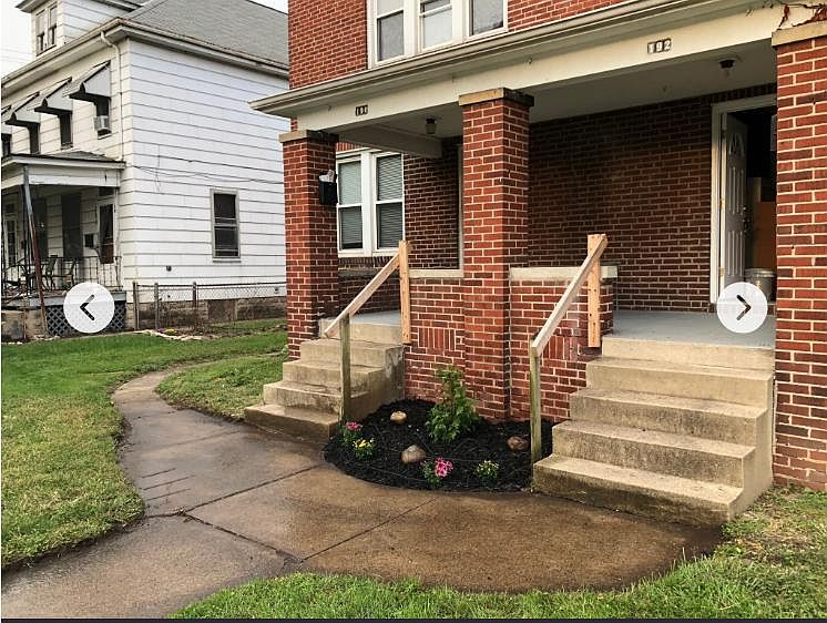 1st image of 194 Dana Ave #194