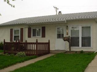 1137 45th Ave, East Moline, IL 61244