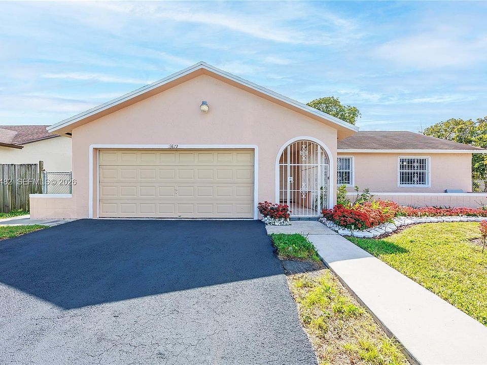 1st image of 13872 SW 285th St