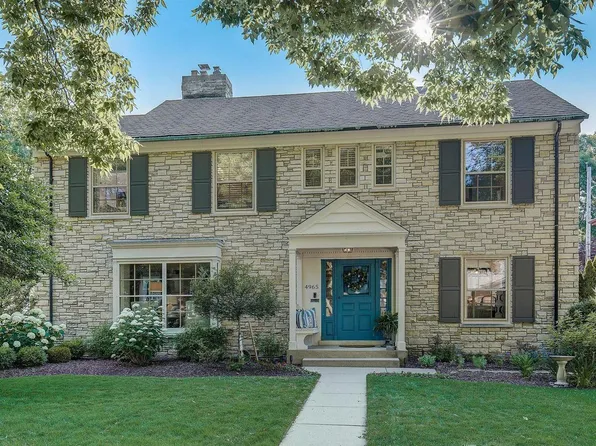 4965 North Cumberland BOULEVARD, Whitefish Bay, WI 53217