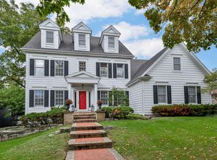 500 Greenfield Ave, Glen Ellyn, IL