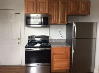 593 Ellsworth St, Bridgeport, CT 06605