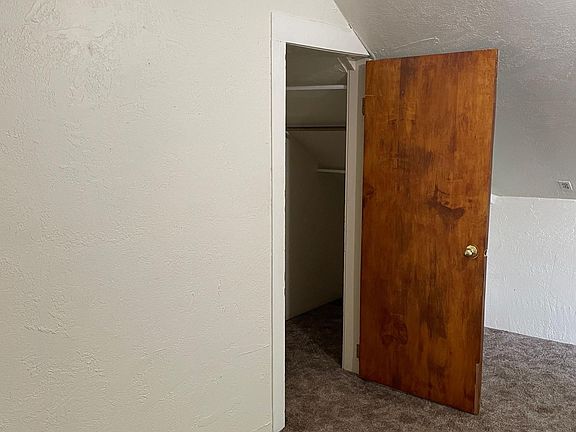 5th image of 530 S 5th St E APT 2