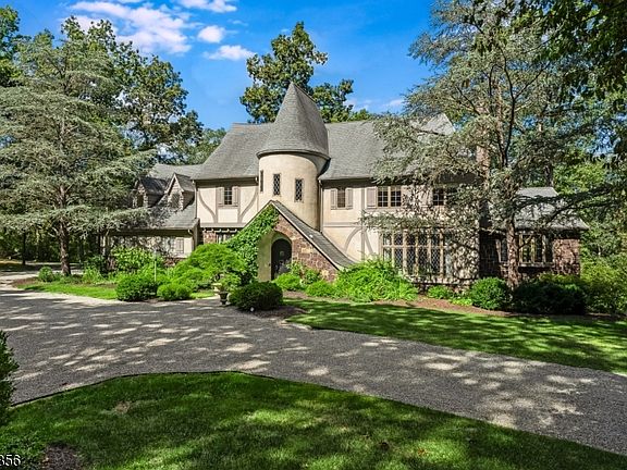 2nd image of 101 Sunnybranch Rd