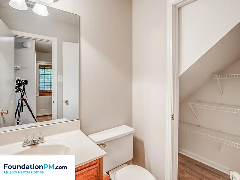 2223 Curbertson St — Photo 12