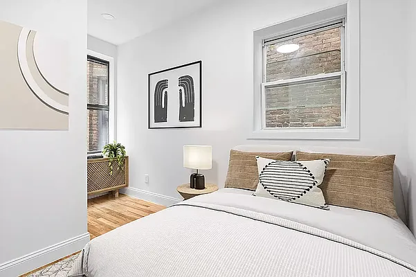 Rented by Compass | media 9