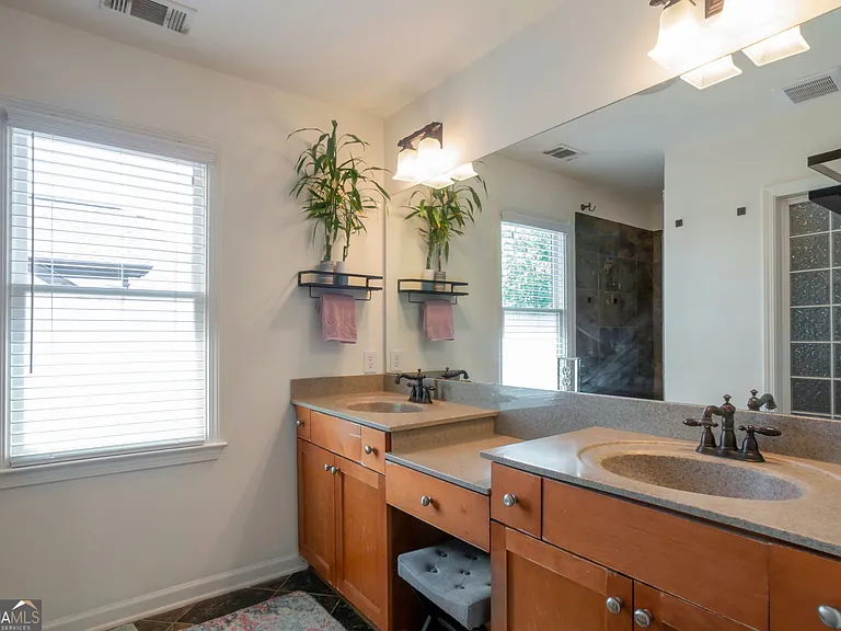 2524 Kickerillo Way SE — Photo 27