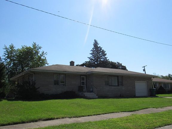 3rd image of 5411 Lincoln Ct